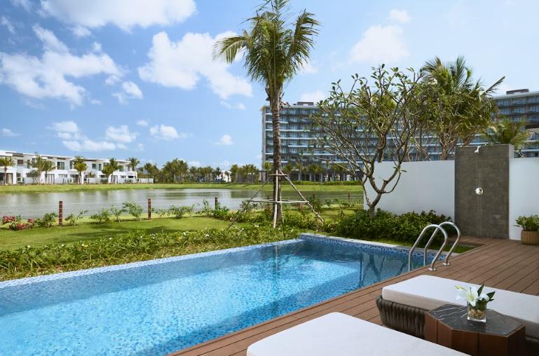 villa 2 room ho boi