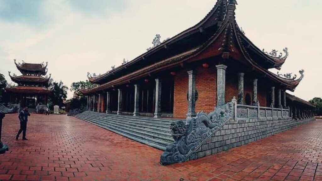 thien-vien-truc-lam-phuong-nam-diem-du-lich-tam-linh-can-tho